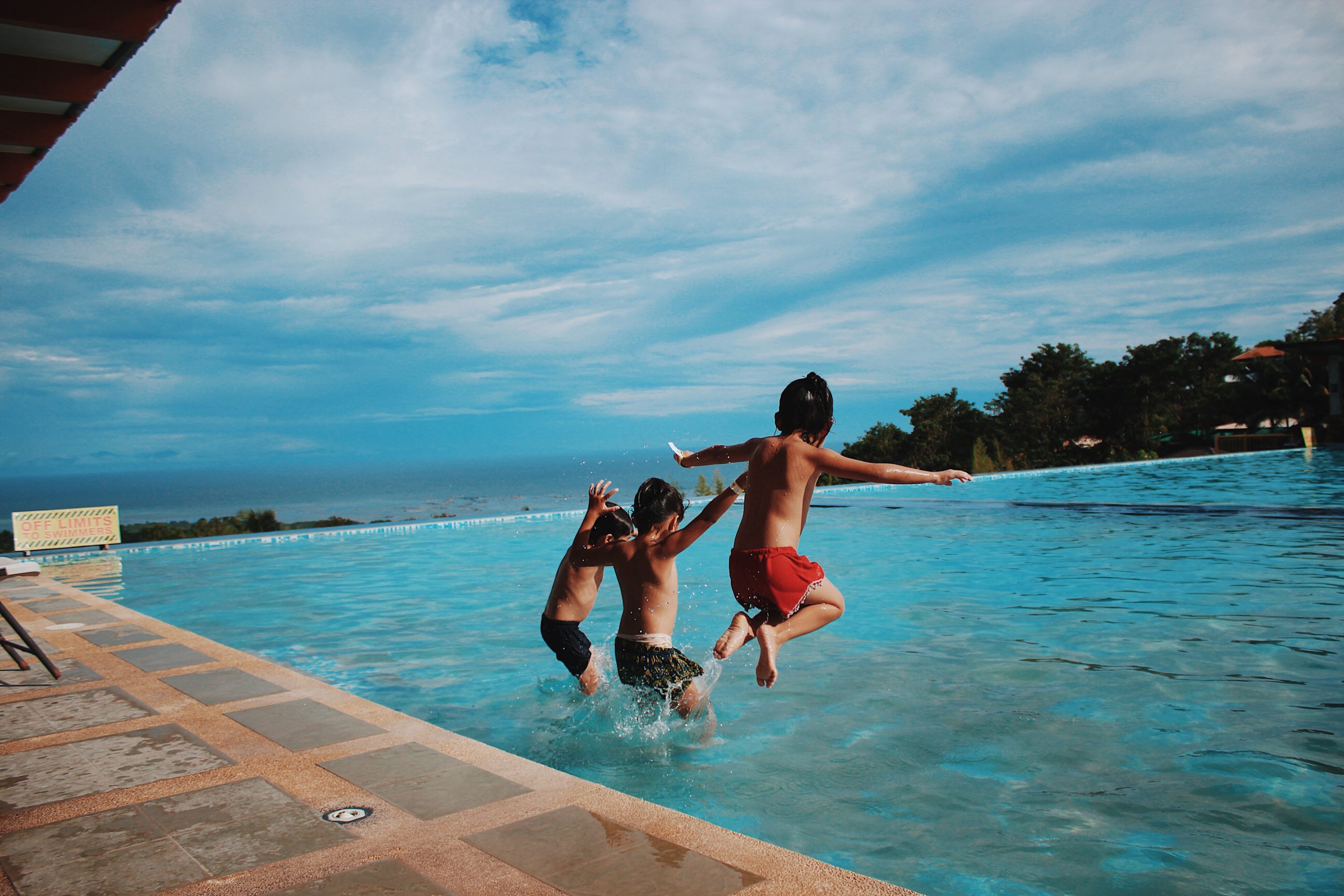 Vacaciones de verano baratas con niños